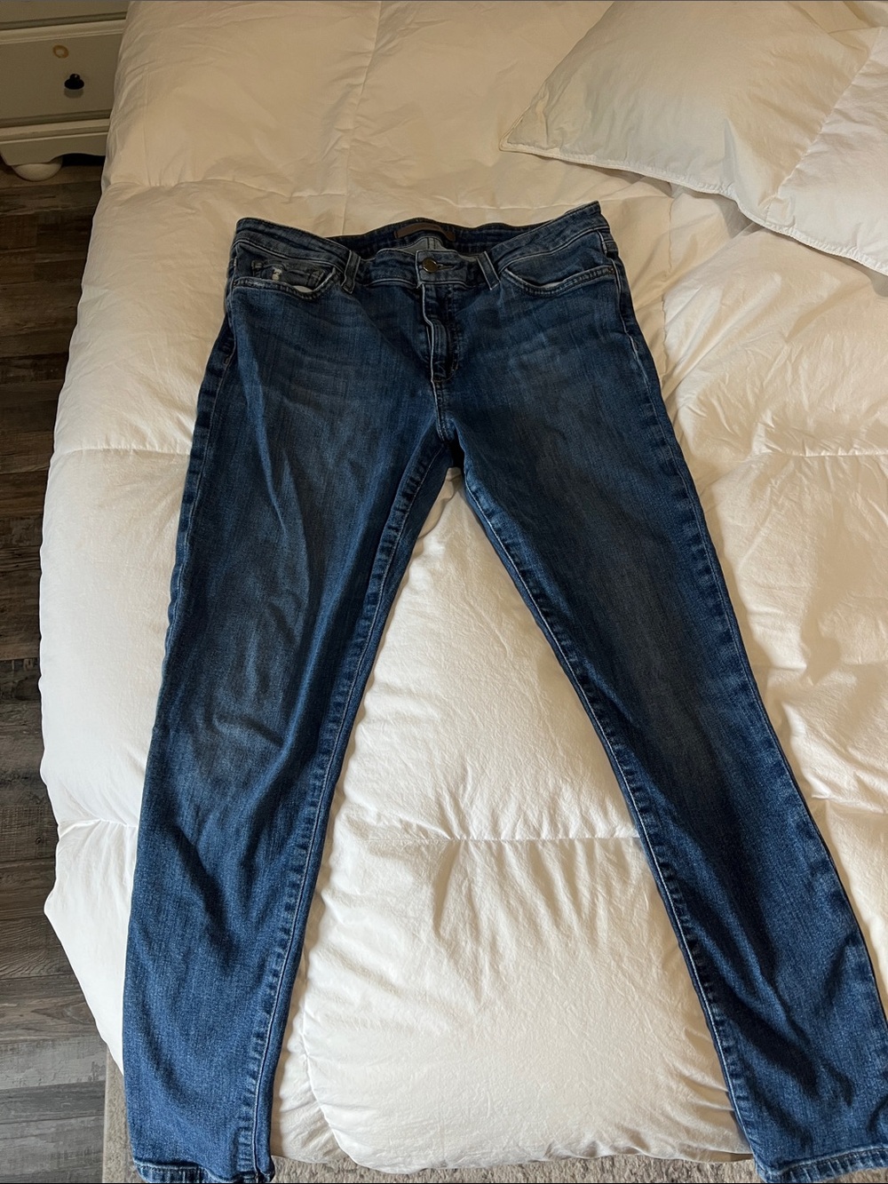 Joe's Jeans Women's Skinny Jeans in Dark Blue Wash